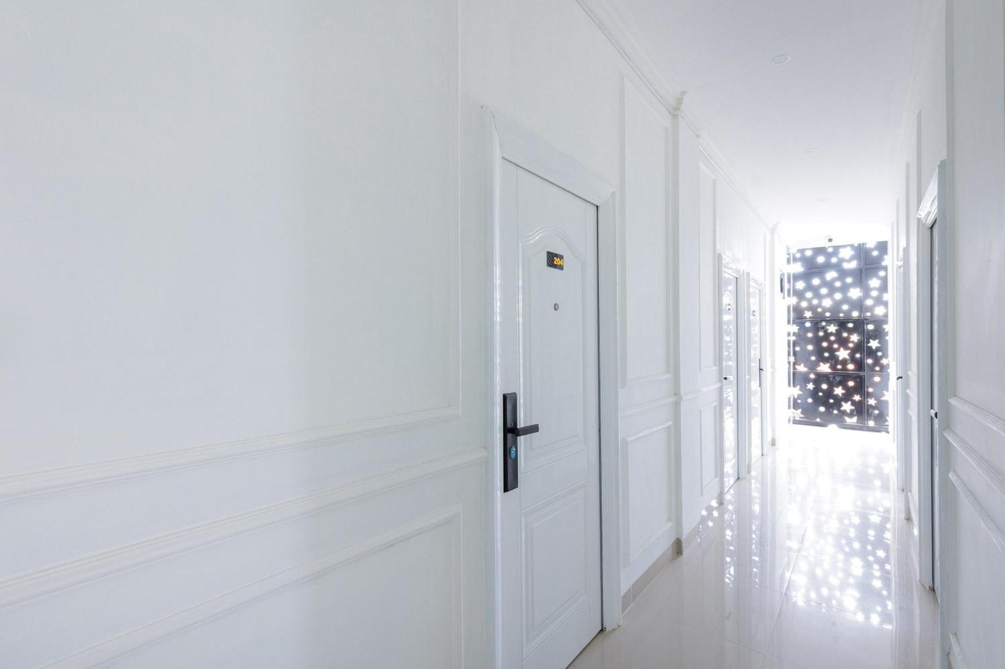Urbanview Hotel Amira Syariah Bogor Pamoyanan ภายนอก รูปภาพ